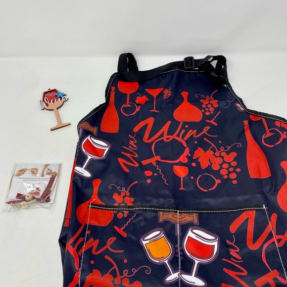 NEW - Wine-Themed Apron & Ornament - Picture 1 of 6